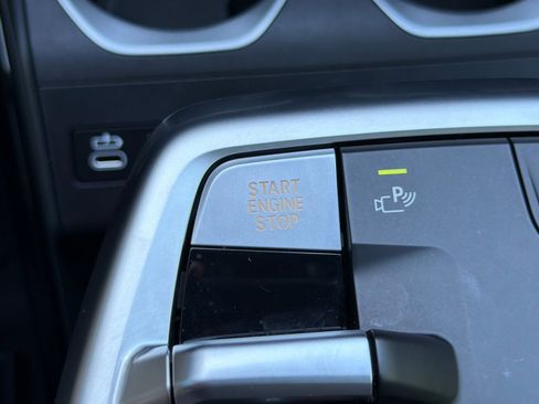 Used 2025 BMW X1 xDrive28i w/ Technology Package image 28