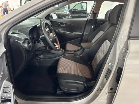 Used 2023 Hyundai Kona SE AWD/4WD image 26