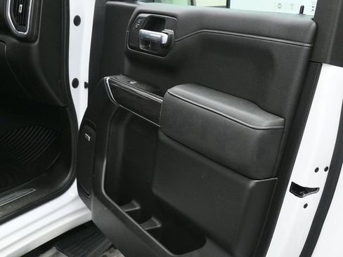 Used 2021 Chevrolet Silverado 1500 LTZ w/ LTZ Convenience Package II image 9