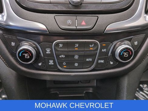 Used 2024 Chevrolet Equinox Premier AWD/4WD image 19