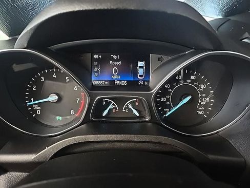 Used 2019 Ford Escape SE AWD/4WD image 17