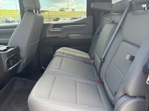 Certified 2023 GMC Sierra 1500 SLT AWD/4WD image 10