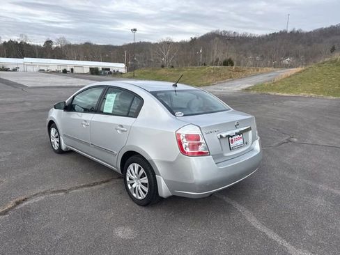 Used 2010 Nissan Sentra 2.0 S image 6