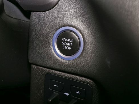 Used 2024 Toyota Tundra Limited AWD/4WD image 29