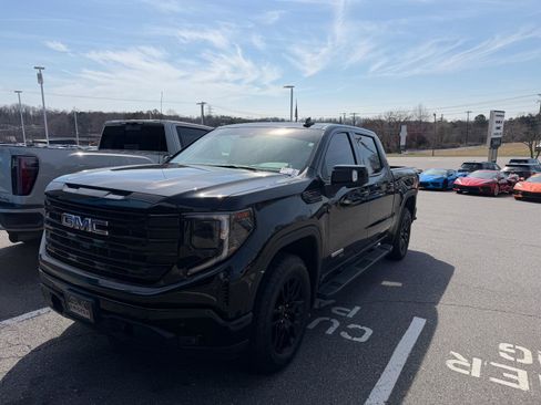 Used 2025 GMC Sierra 1500 Elevation w/ Elevation Premium Package image 2