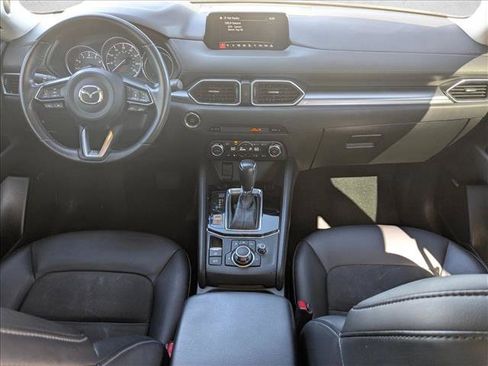 Used 2018 MAZDA CX-5 Touring w/ Preferred Equipment Package FWD image 17