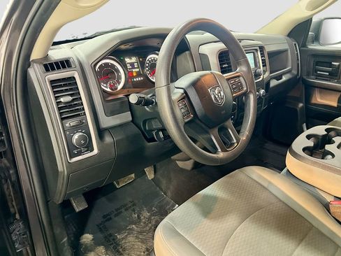 Used 2019 RAM 1500 Express w/ Express Value Package image 19