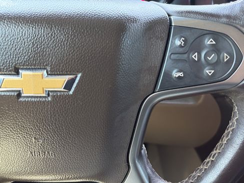 Used 2019 Chevrolet Tahoe Premier AWD/4WD image 15