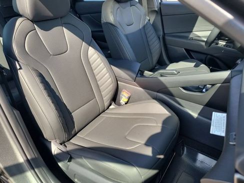 New 2026 Hyundai Elantra SEL Sport FWD image 22