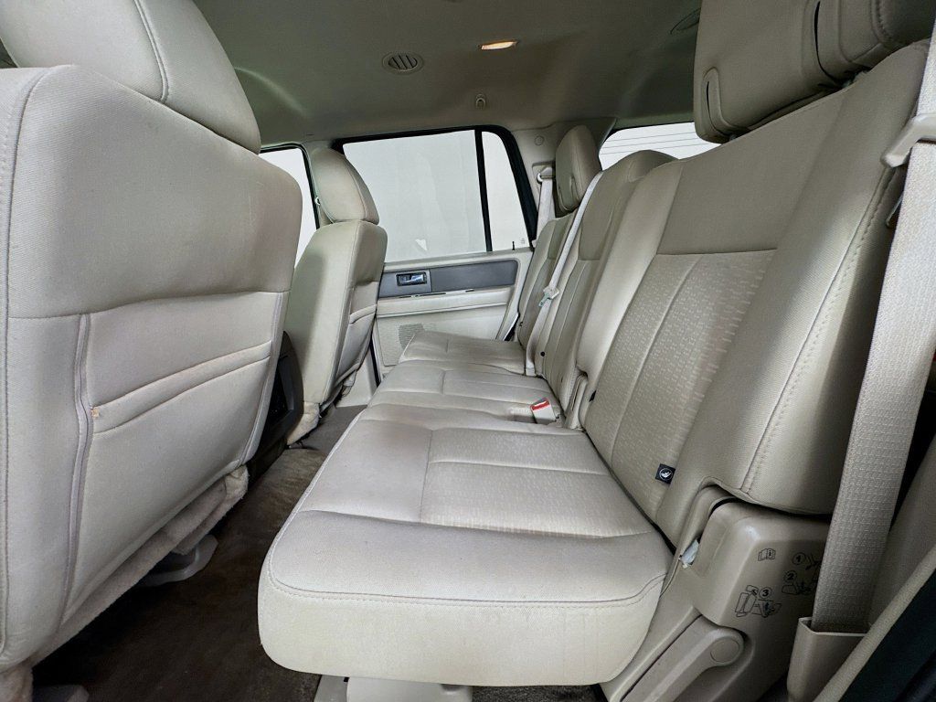Used 2013 Ford Expedition XLT w/ HD Trailer Tow Pkg RWD image 27