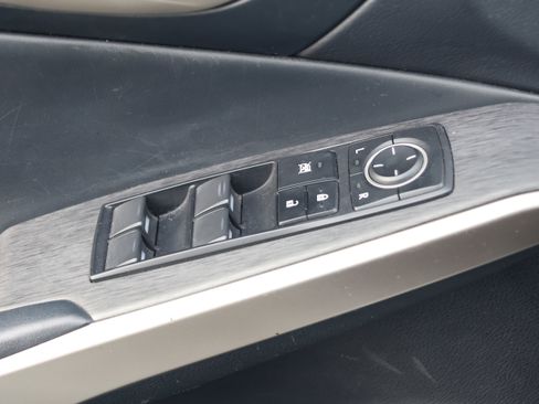 Used 2019 Lexus IS 300 F Sport w/ F Sport Package image 13