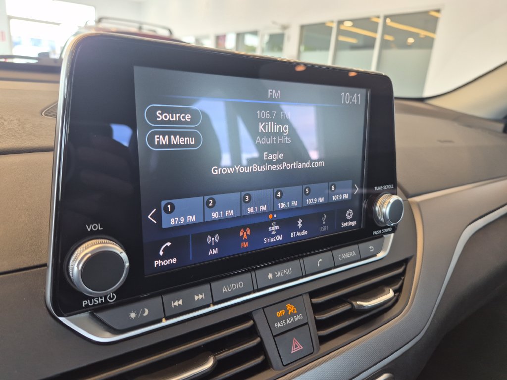 Certified 2025 Nissan Altima 2.5 SR AWD/4WD image 21