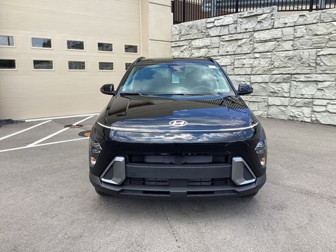 New 2025 Hyundai Kona SEL image 2