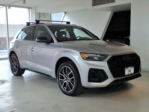 Certified 2023 Audi SQ5 Premium Plus w/ Premium Plus Package AWD/4WD image 3