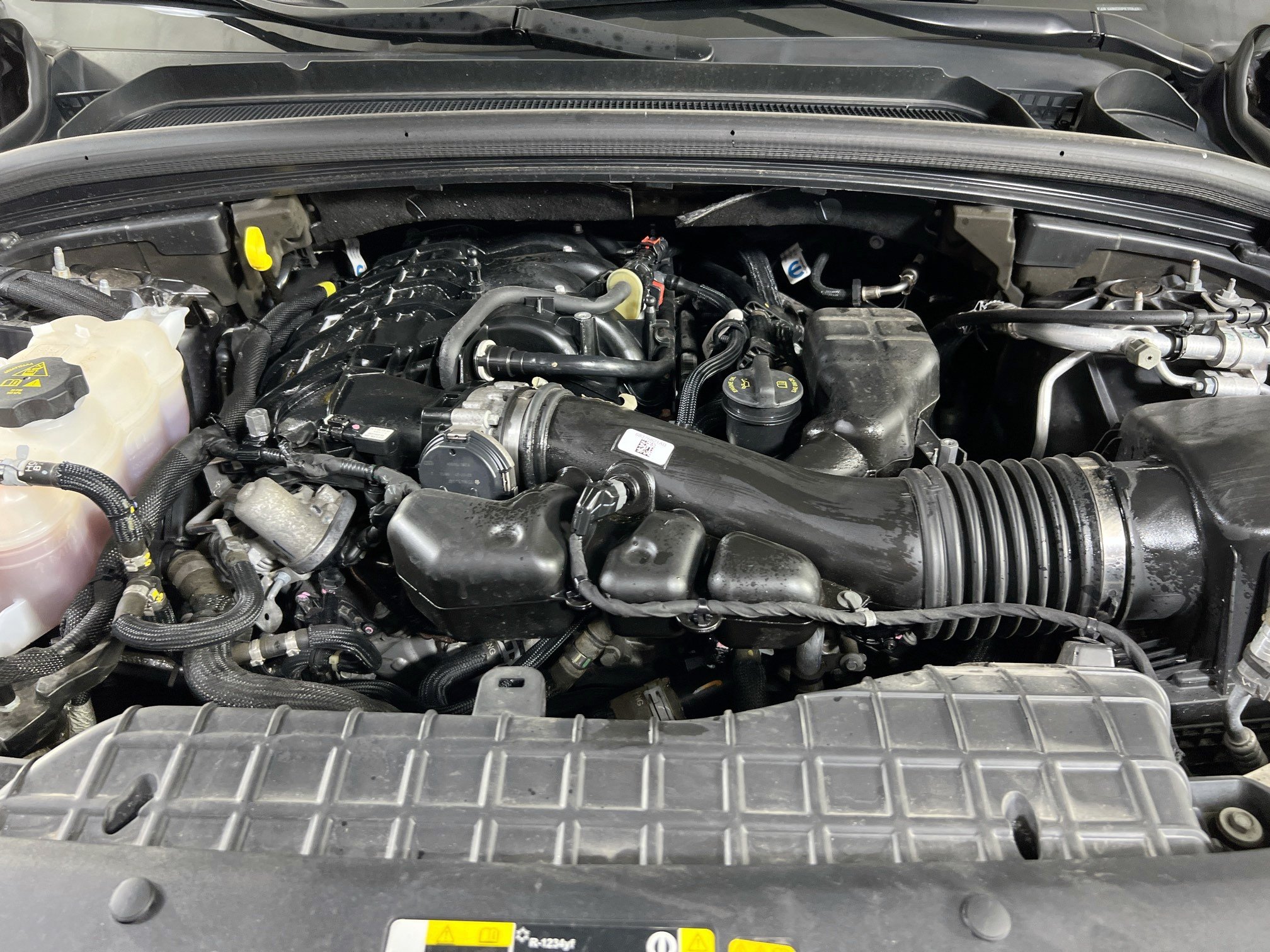 Used 2023 Jeep Grand Cherokee Limited AWD/4WD image 30