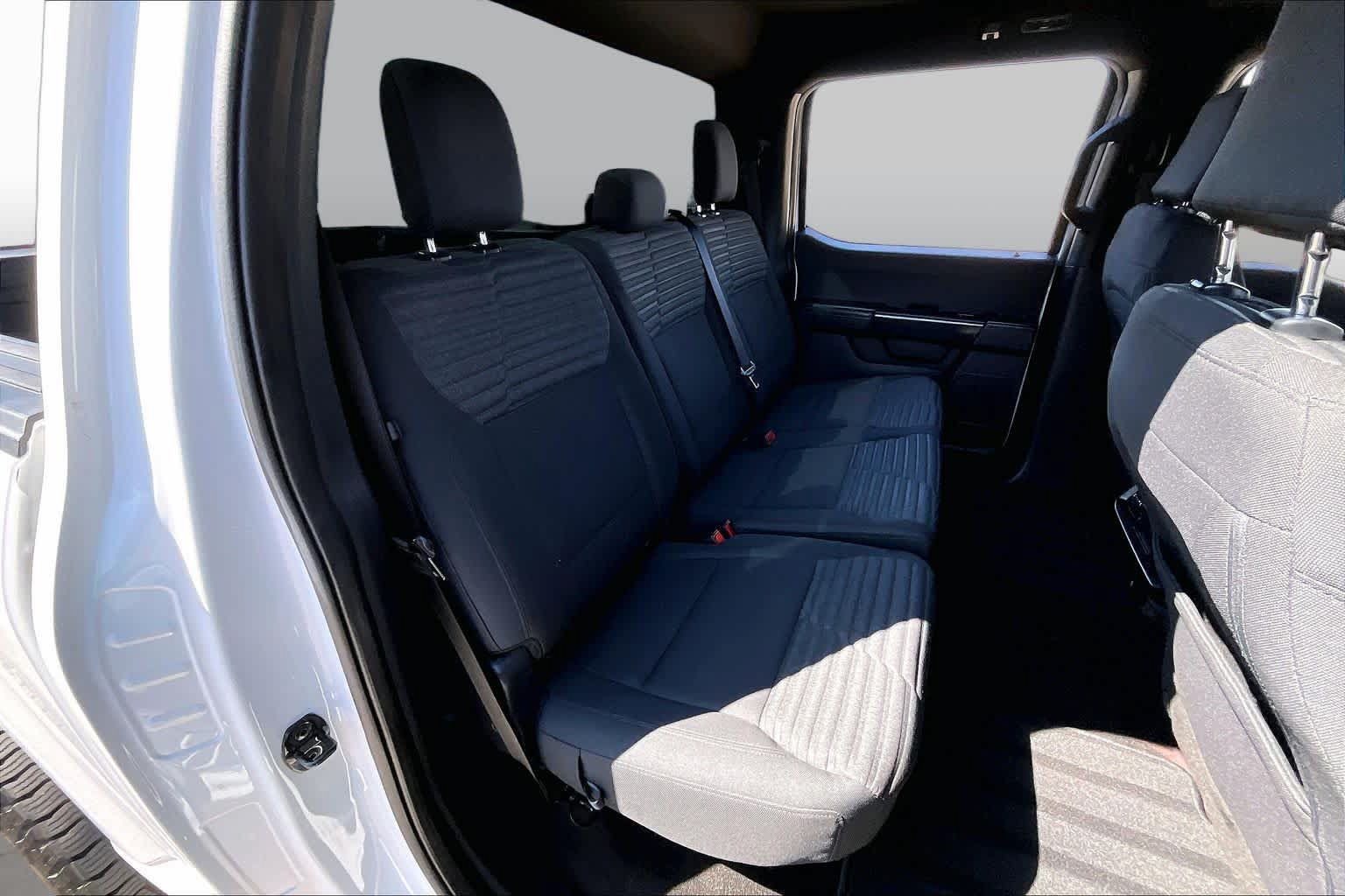 Certified 2022 Ford F150 XL w/ STX Appearance Package RWD image 18