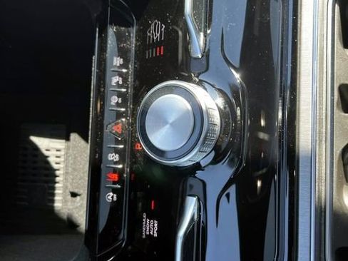 New 2026 Jeep Grand Wagoneer Limited AWD/4WD image 7