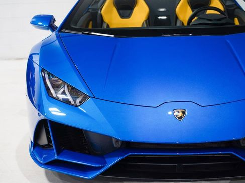 Used 2023 Lamborghini Huracan EVO image 30