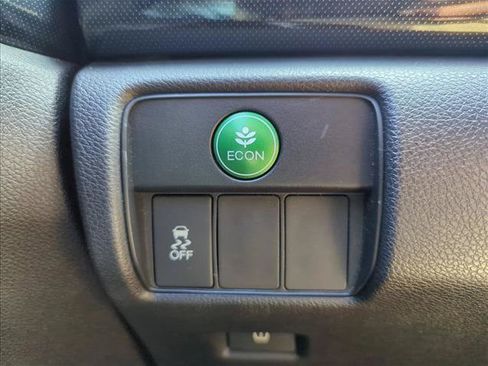 Used 2013 Honda Accord Sport image 26