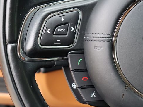 Used 2016 Jaguar XJ L Supercharged image 18