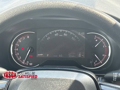 Used 2025 Toyota RAV4 XLE AWD/4WD image 16