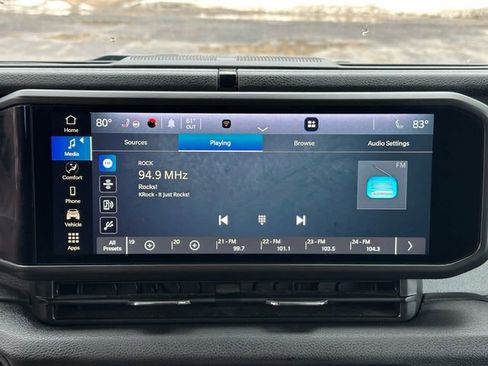 Used 2024 Jeep Wrangler Sport S image 16