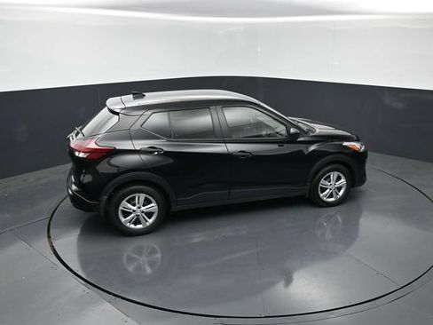 Used 2025 Nissan Kicks Play S FWD image 21