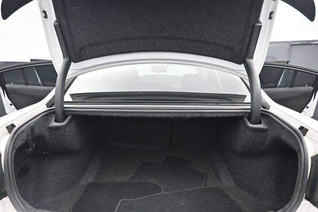 Used 2019 Dodge Charger R/T w/ Blacktop Package RWD image 7