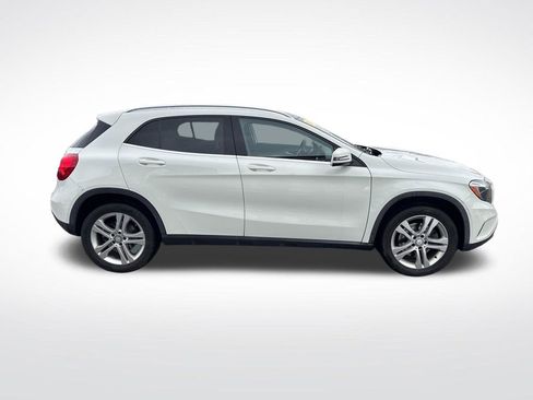 Used 2017 Mercedes-Benz GLA 250 image 6