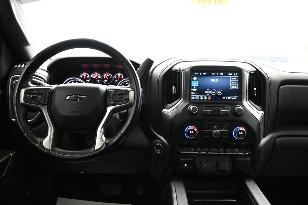 Used 2021 Chevrolet Silverado 1500 LT Trail Boss AWD/4WD image 14