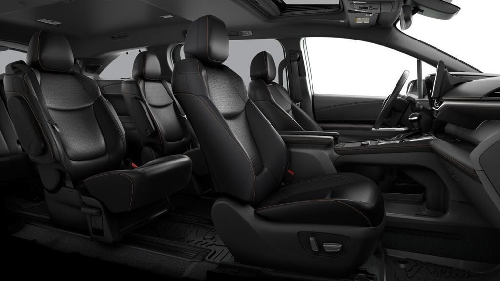New 2026 Toyota Sienna XLE Woodland Edition AWD/4WD image 6