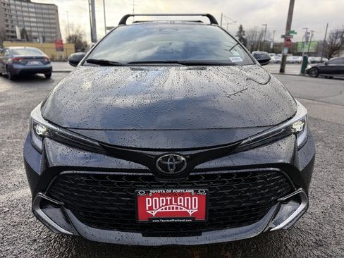 Used 2025 Toyota Corolla XSE image 3