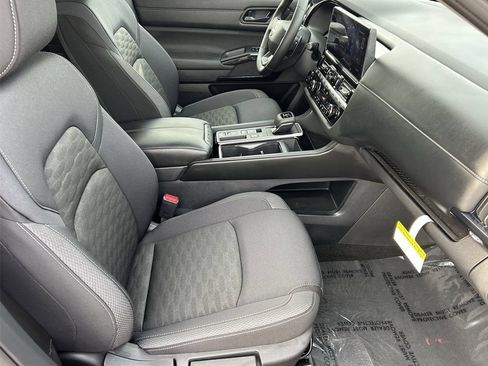 New 2026 Nissan Pathfinder SV FWD image 10