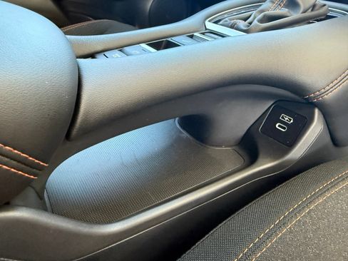 Certified 2025 Honda HR-V Sport image 30