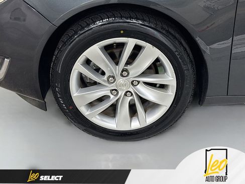 Used 2016 Buick Regal AWD image 30