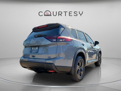 New 2026 Nissan Rogue SV image 5