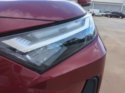 Used 2024 Toyota RAV4 XLE w/ Convenience Package image 9