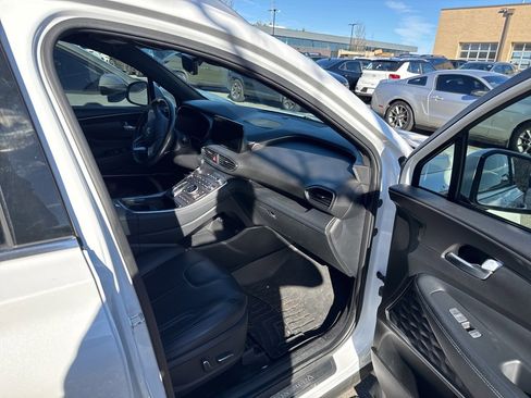 Used 2021 Hyundai Santa Fe Calligraphy image 12