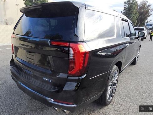 Certified 2025 GMC Yukon XL Denali Ultimate image 2
