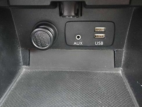 Used 2018 Subaru Outback 2.5i Premium image 31