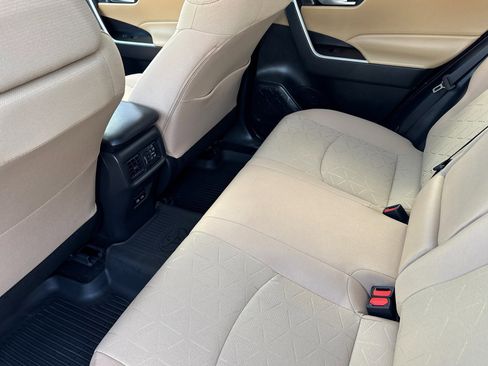 New 2025 Toyota RAV4 XLE image 24