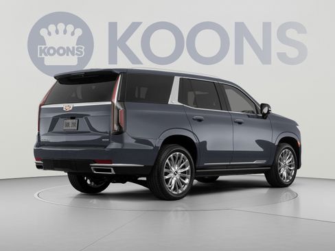 Used 2022 Cadillac Escalade Premium Luxury AWD/4WD image 4