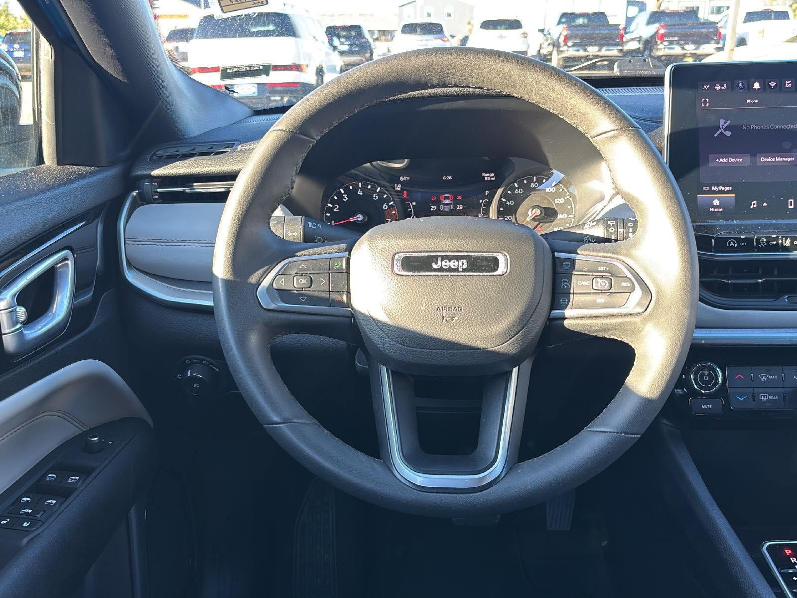 Used 2025 Jeep Compass Limited AWD/4WD image 8