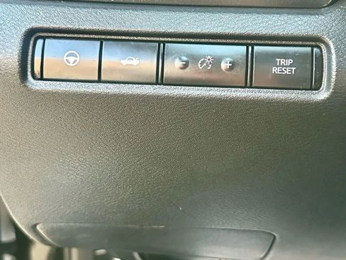 Used 2019 Nissan Altima 2.5 SV image 24