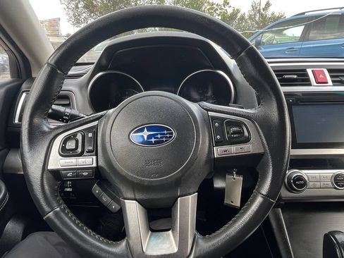 Used 2017 Subaru Legacy 2.5i Premium AWD/4WD image 15