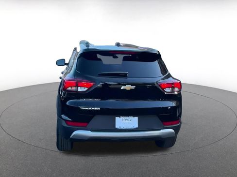 Used 2025 Chevrolet TrailBlazer LT image 12