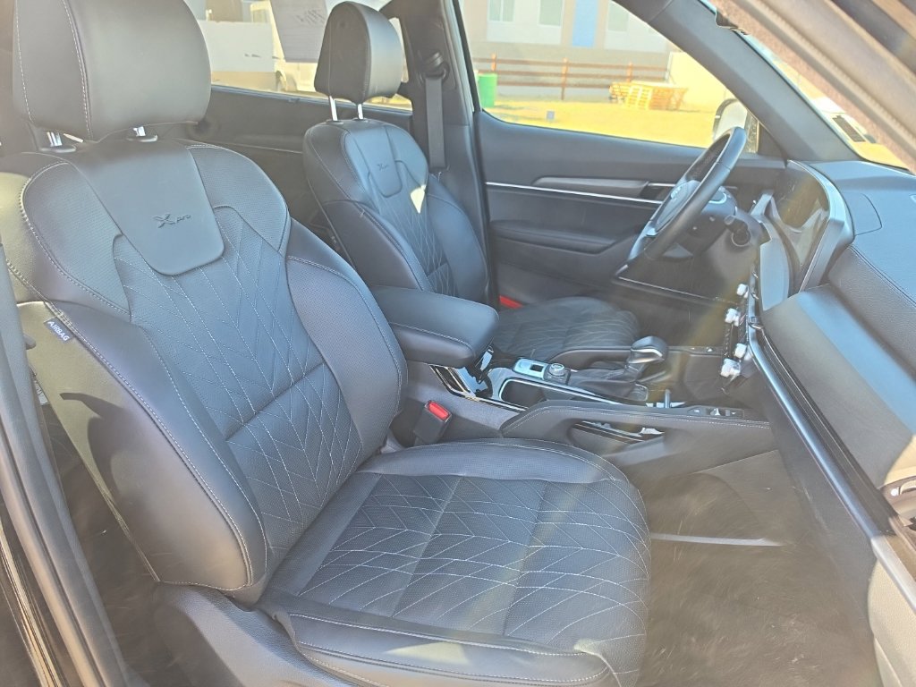 Certified 2025 Kia Telluride SX Prestige X-Pro AWD/4WD image 26