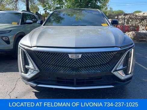 Used 2024 Cadillac Lyriq Tech AWD/4WD image 4