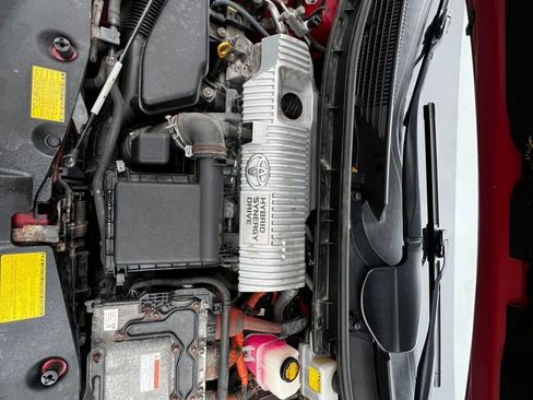 Used 2012 Toyota Prius V Two w/ Preferred Accessory Pkg image 20