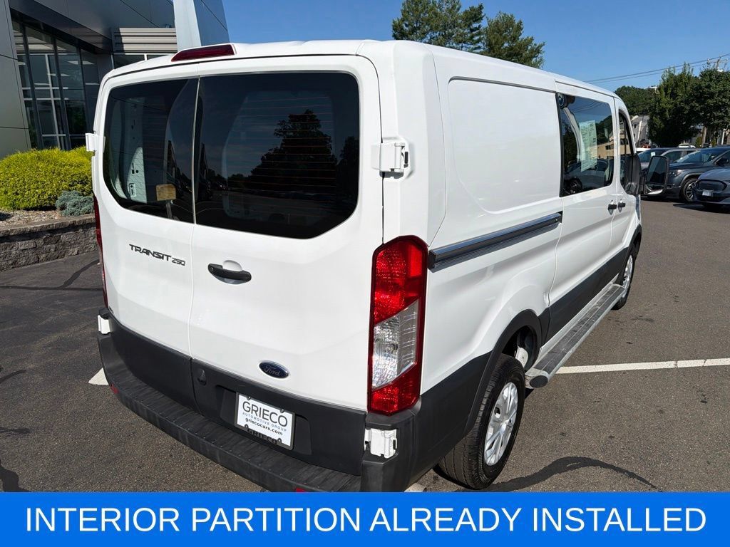 Used 2025 Ford Transit 250 Low Roof w/ Exterior Upgrade Package RWD image 3